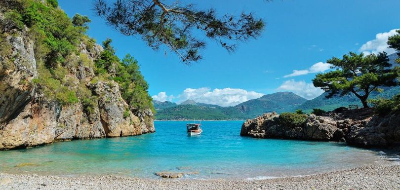 Antalya’da Küçük Metrekarelere Büyük Çözümler: Akıllı Ev Tasarımları