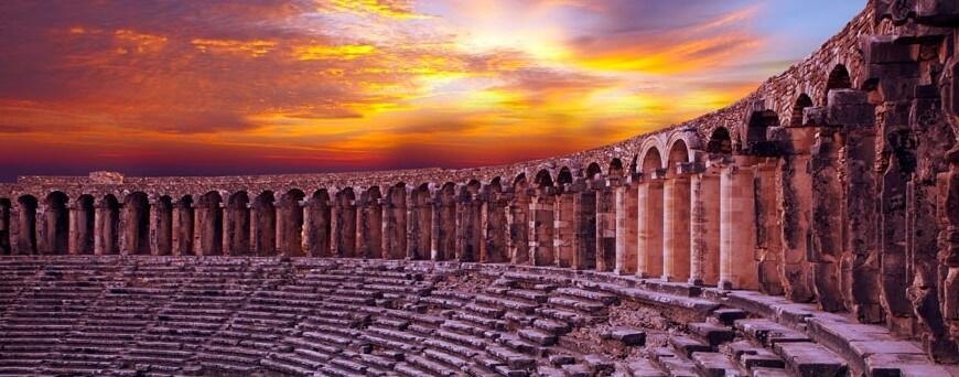 Antalya'nın Tarihi Mirasıyla Uyumlu Çağdaş Tasarım Yaklaşımları